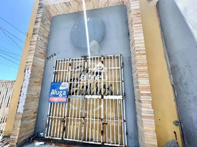 Oportunidade imperdível! Esta loja localizada na Avenida Nevaldo Rocha, 3022A, Lagoa Nova,