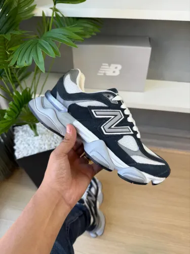 Tênis new balance 9060