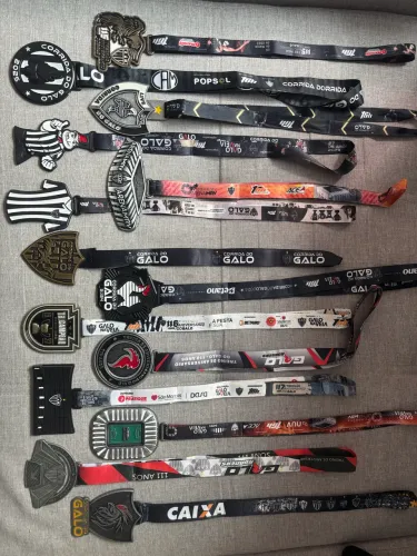 Medalhas corridas do galo