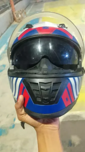 Pra jogo em outro capacete, ou vendo