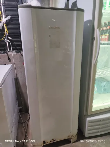 Vendo geladeira 