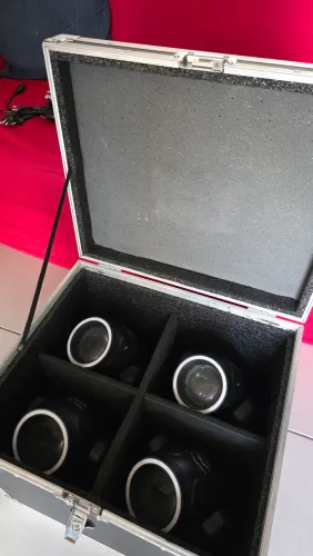 4 MOVING BEAM 100W NO CASE E COM GARRAS