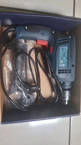 Furadeira bosch 750w