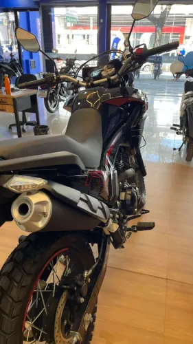 Moto SHI 175 Injetada