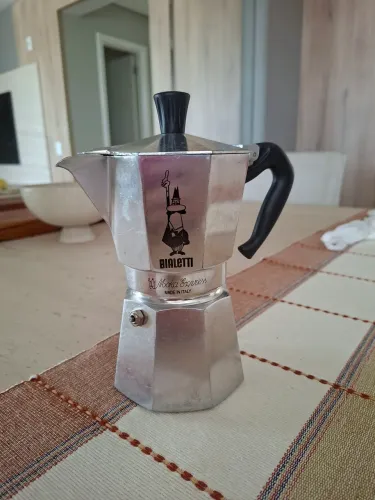 Cafeteira Bialetti 6 xicaras