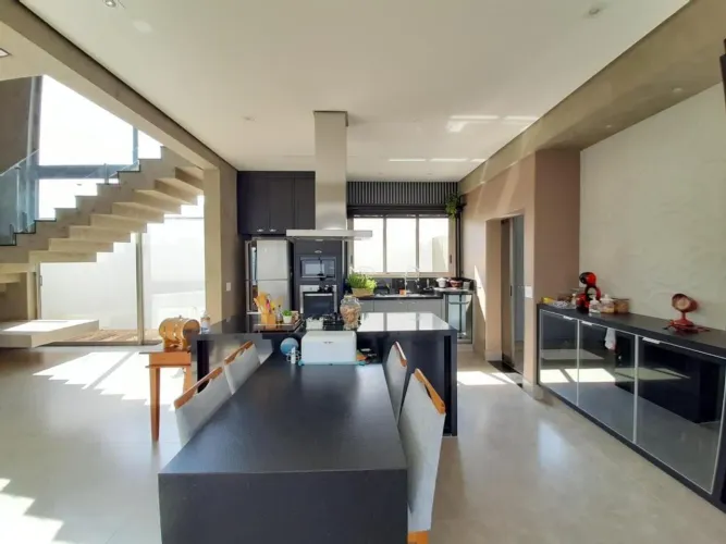Casa à venda em Piracicaba, Dois Córregos, com 4 suítes, com 470 m², Residencial Moinho Ve