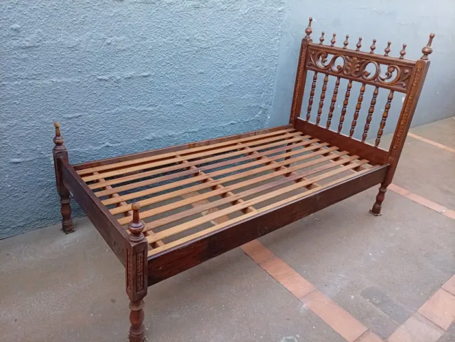 Cama solteiro