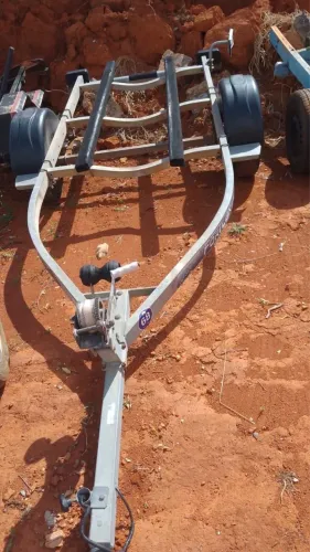 Reboque de jet ski 