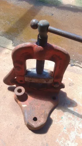 Vendo morça de encanador