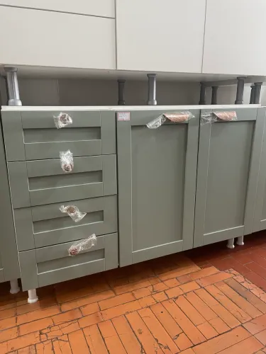 Balcão de Cozinha 2 Portas 4 Gavetas