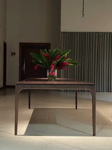 MESA DE JANTAR COM 10 CADEIRAS