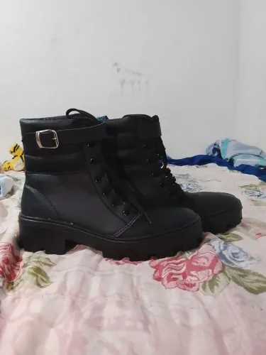 Botas