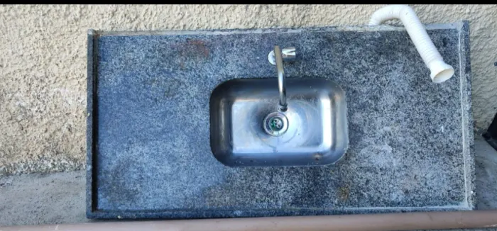 Pia de granito com cuba de inox 1,20x60