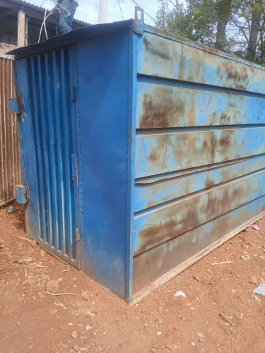 Container 