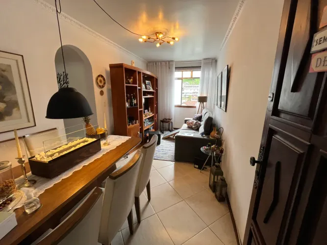 apartamento com 3 quartos todo reformado com vista para Igreja Santo Antônio