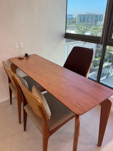 Mesa/escrivaninha/aparador madeira 1,60mX50cmx70cm