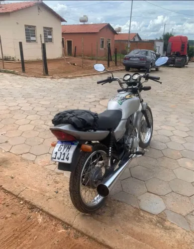 Titan 125 KS