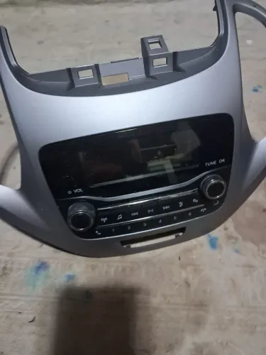 Radio de carro Ford. Nao sei se funciona