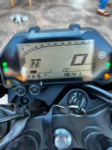 MOTO MT-03 2023/2024