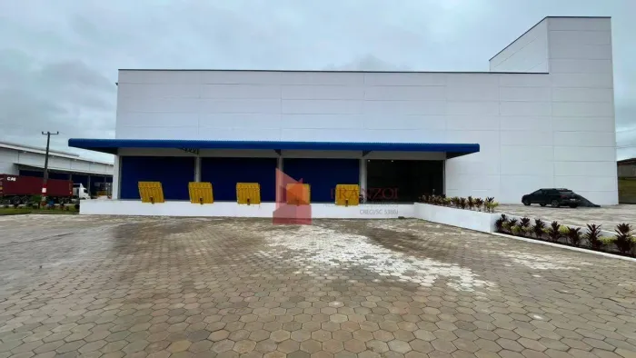 ALUGUEL: ARMAZÉM LOGÍSTICO 3203 METROS NO CENTRO DE ILHOTA!!