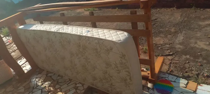 Cama de solteiro
