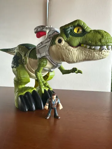 Imaginext Jurassic T-rex mega bite