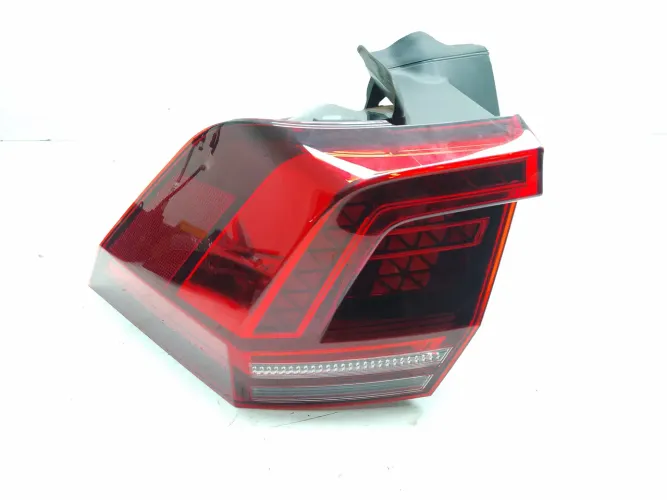 Lanterna Esquerda Led Vw Tiguan Tsi 2.0 2021n5na945207f Esquerdo