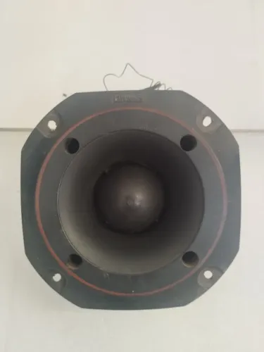 Super Tweeter Hinor modelo 5HI300 