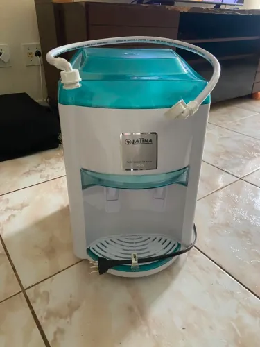 Purificador de Água Latina Novo