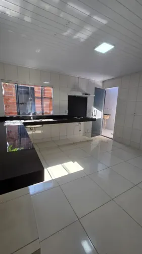 Casa  para locação no  Residencial Harmonia III.