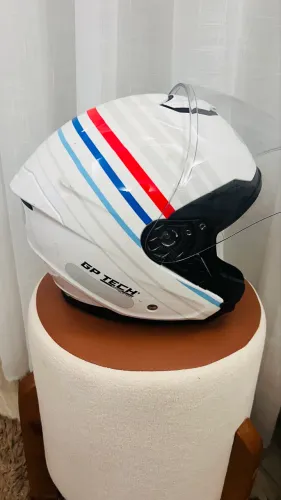 Capacete top número 60