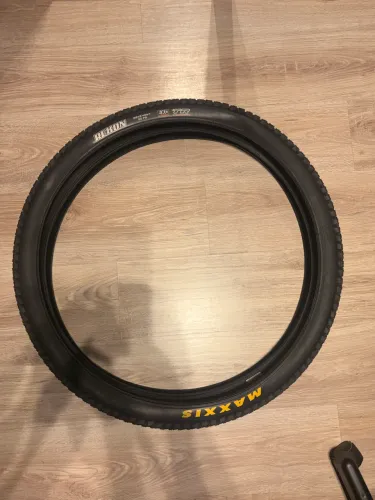 Par Pneu Maxxis Rekon 60 Tpi 29×2.40WT Dual Exo Tr Preto