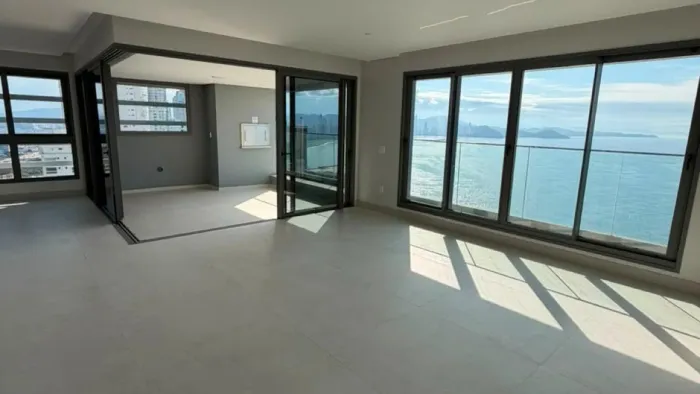 Apartamento com 4 Suítes no Tonino Lamborghini Residences na Barra Sul, Balneário Camboriú