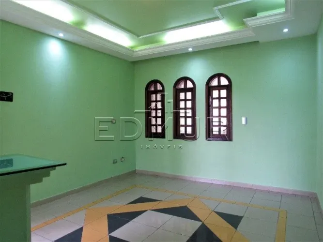 Sobrado de 280m² a venda no Bairro Parque João Ramalho com 3 quartos e 1 Vaga em Santo And