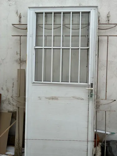Porta de alumínio