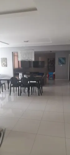 Apartamento à venda 4 quartos na Vitória