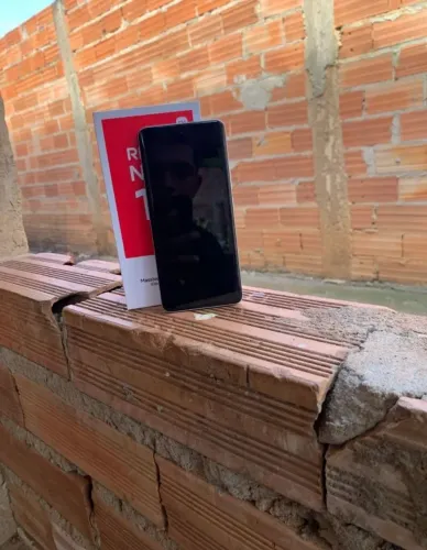 REDMI NOTE 15 SEMI-NOVO 256GIGAS