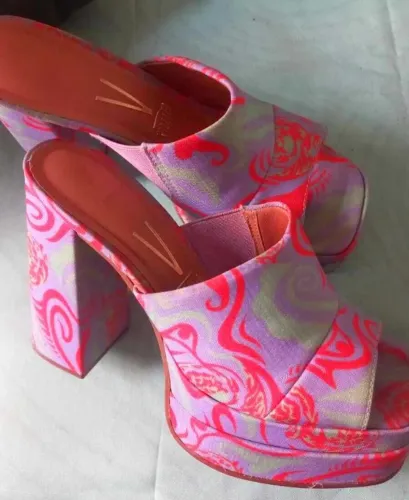 Sandália Vizzano Original Linda Tam 38_39 Usada Apenas 1 Vez