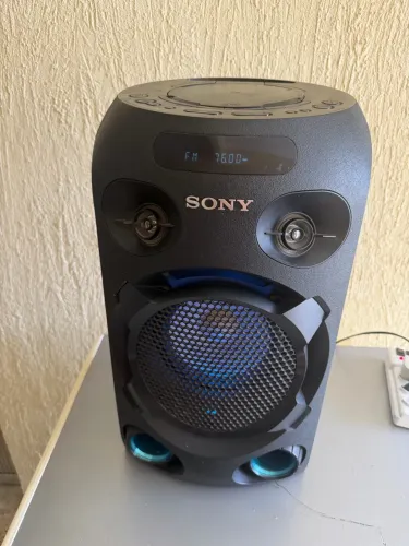 Cx de som Sony tipo torre MHC - V 02.