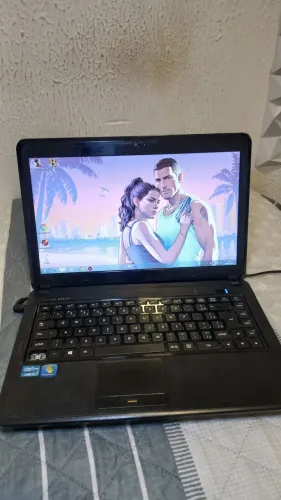 Notebook troco ou vendo