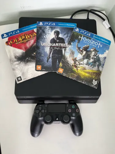 PlayStation 4 - com 1 Controle + 3 Jogos!