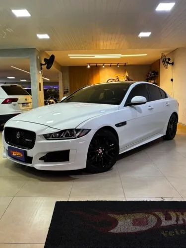 Jaguar XE 2.0 Turboch. R-sport 240/250cv Aut. 2019