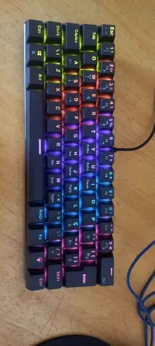Teclado mecanico, red switch, 60%, ANIHI, marca Vinik usado-perfeito estado