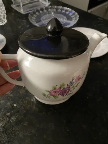Bule de porcelana