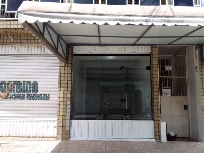 Ponto comercial para alugar.