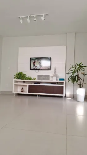 Condomínio Santa Cruz - CASA A VENDA E LOCAÇÃO 371M² CONSTRUIDOS E 720M² DE TERRENO COM 5