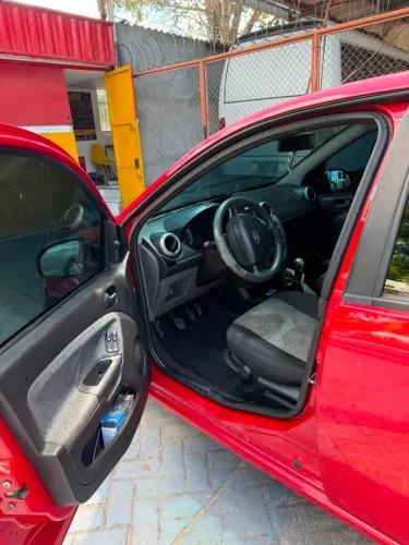 Ford Fiesta 1.6 16V Flex Mec. 5P 2014