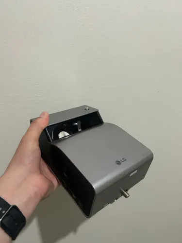 VENDE-SE PROJETOR LG ORIGINAL