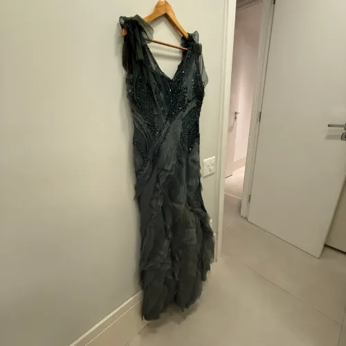 Vestido seda gala marca Martu 