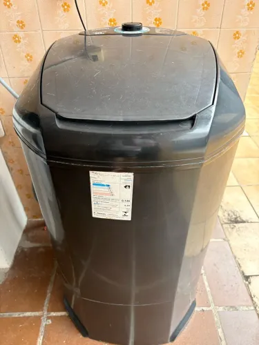 Tanquinho Suggar Lavamax 10kg 127V - R$ 300